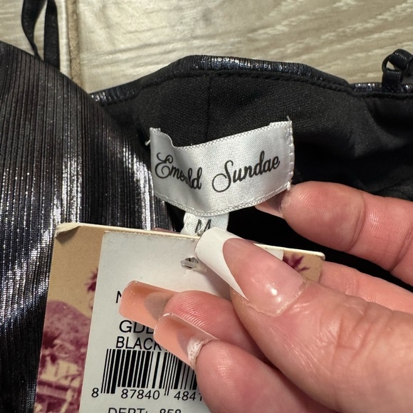 Emerald Sundae Metallic Ruched Spaghetti
Strap Mini Dress Black M - Picture 15 of 16